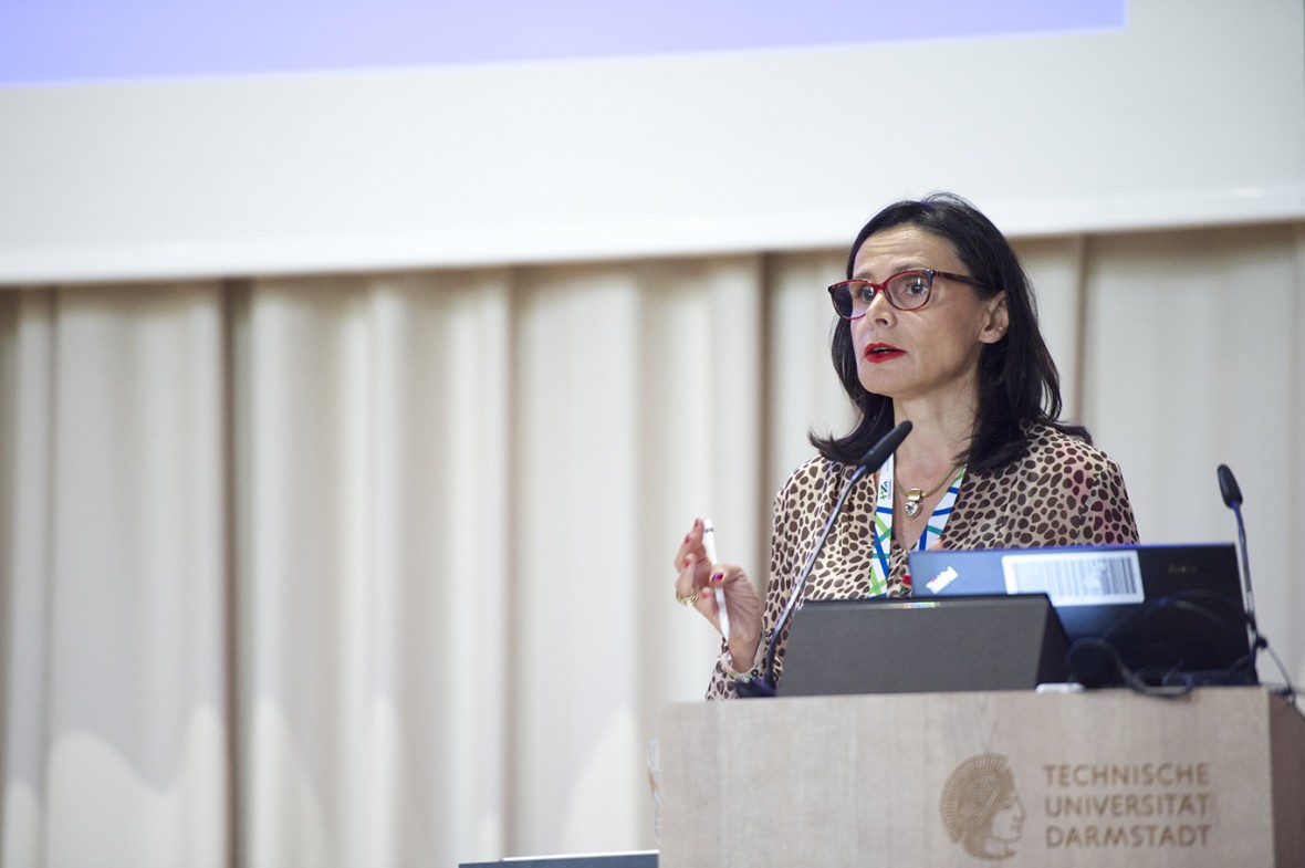 Prof. Mira Mezini beim Blockchain-Symposium.