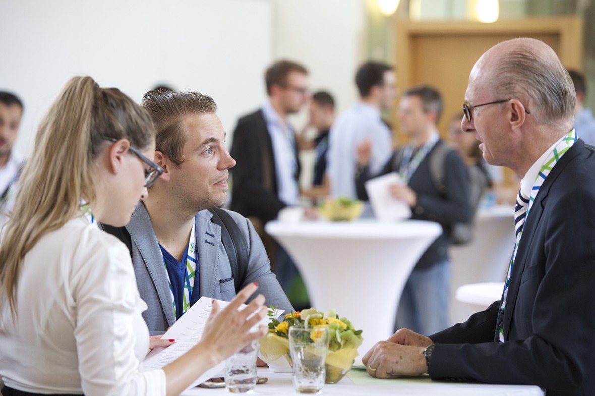 Get-Together und Networking.